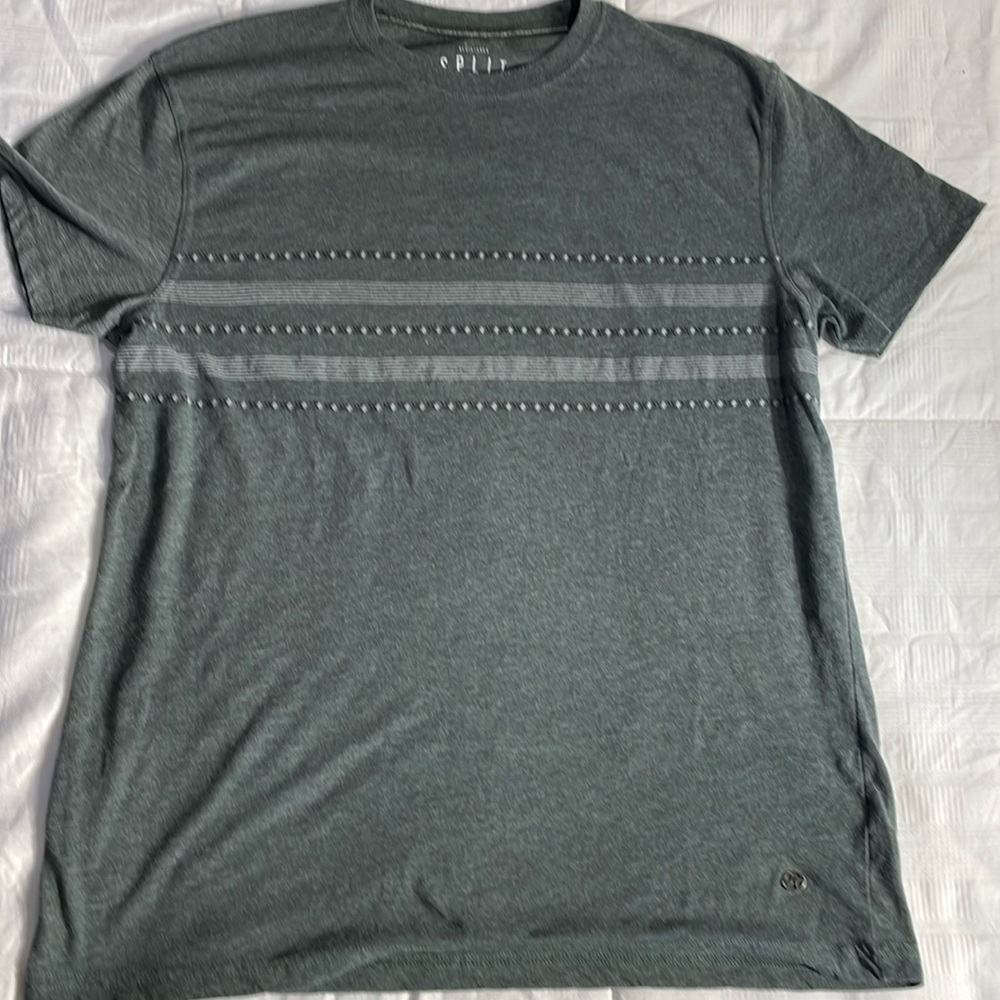 Split Skateboarding Men’s Green/Grey Tee Shirt Size Large